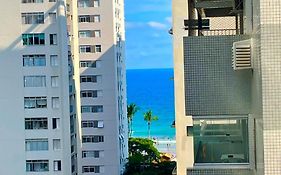 Apartamento a poucos metros da Praia